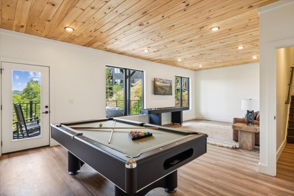 Lodges at Reedmont Vacation Rentals and Investment Property in Sevierville and Pigeon Forge